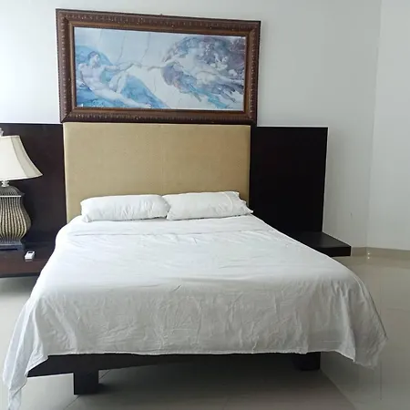Luxury Oceanfront Penthouse In With Private Pool Apartamento *