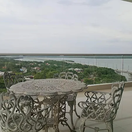 Luxury Oceanfront Penthouse In With Private Pool Apartamento *